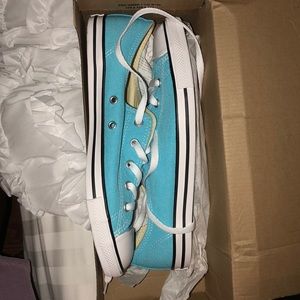 Blue converse